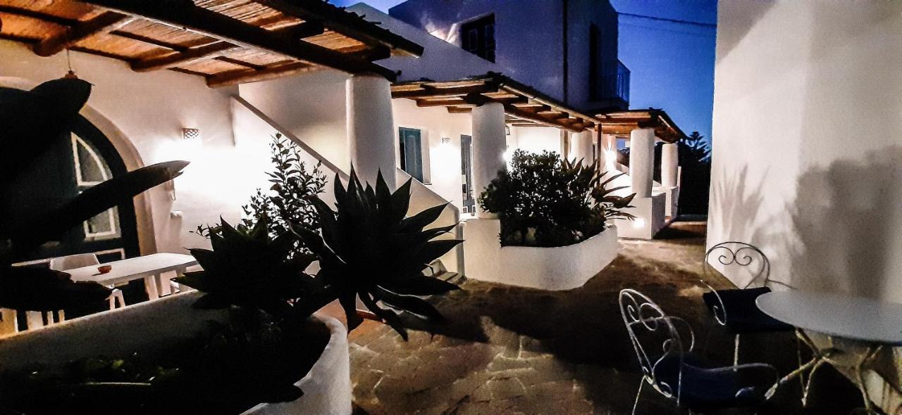 Salinarte Hotel Santa Marina Salina Ngoại thất bức ảnh